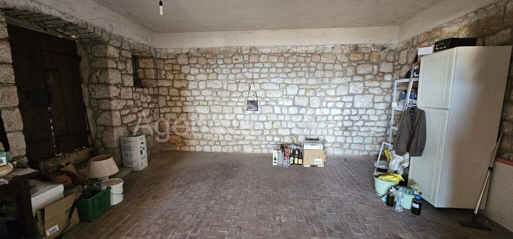 Image 6328560 - 2