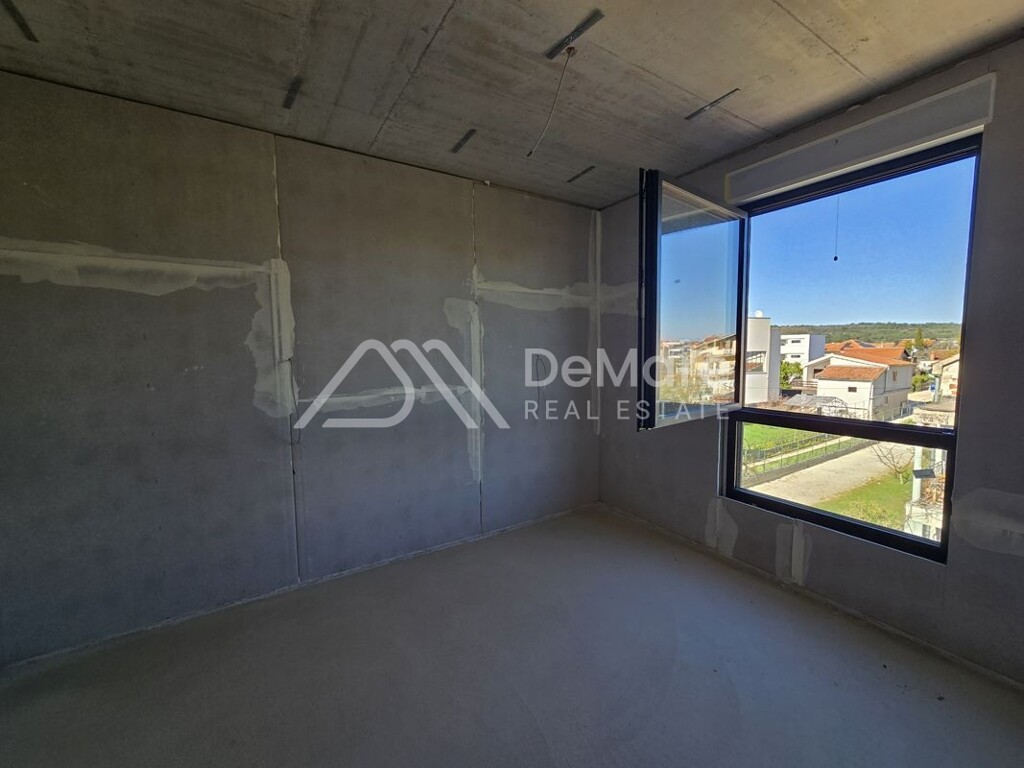 Image 6328566 - 8