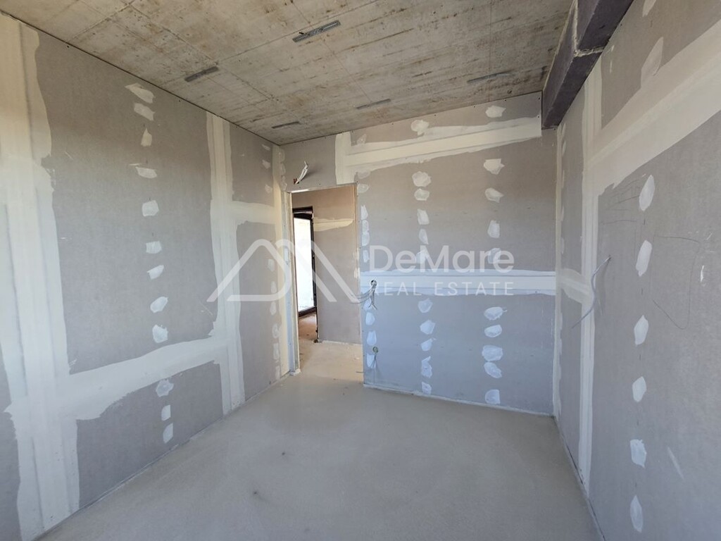 Image 6328566 - 9