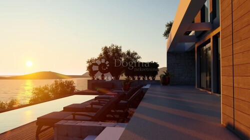 Thumbnail 6329173 - 3