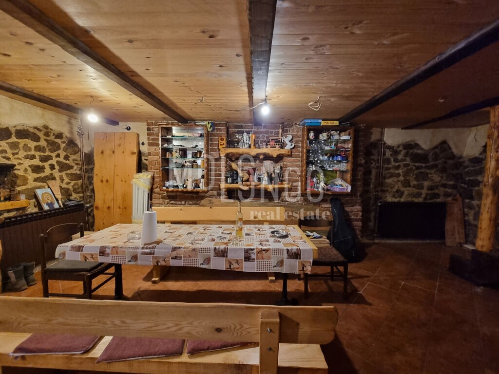 Image 6329219 - 7