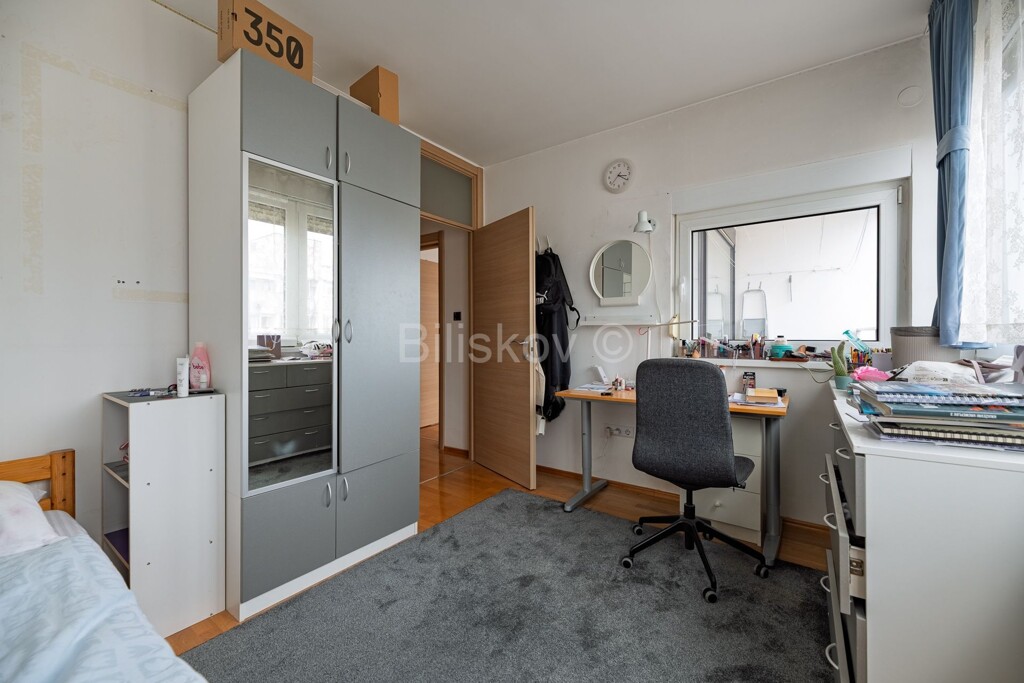 Image 6329244 - 7