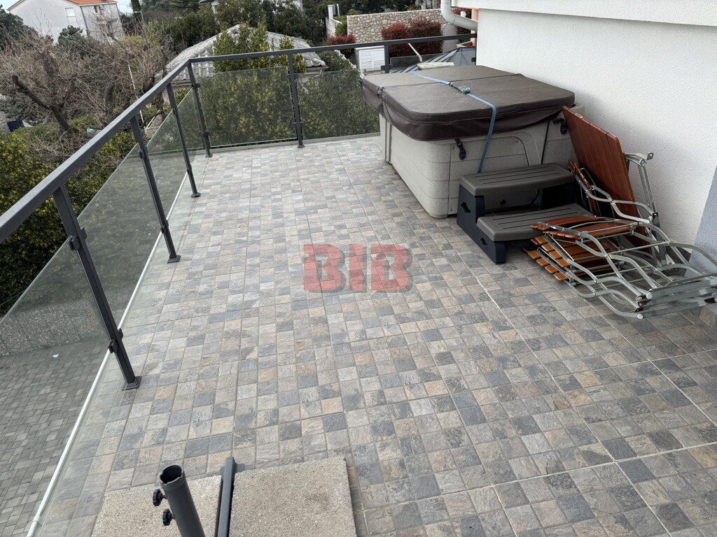 Image 6329768 - 4