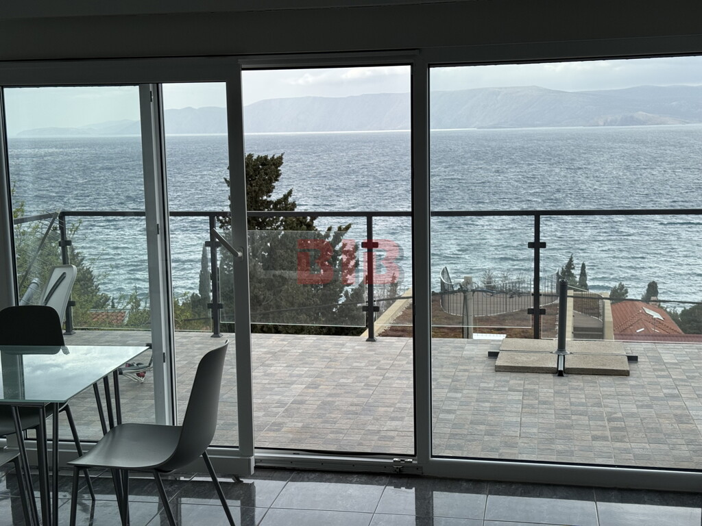 Image 6329768 - 8