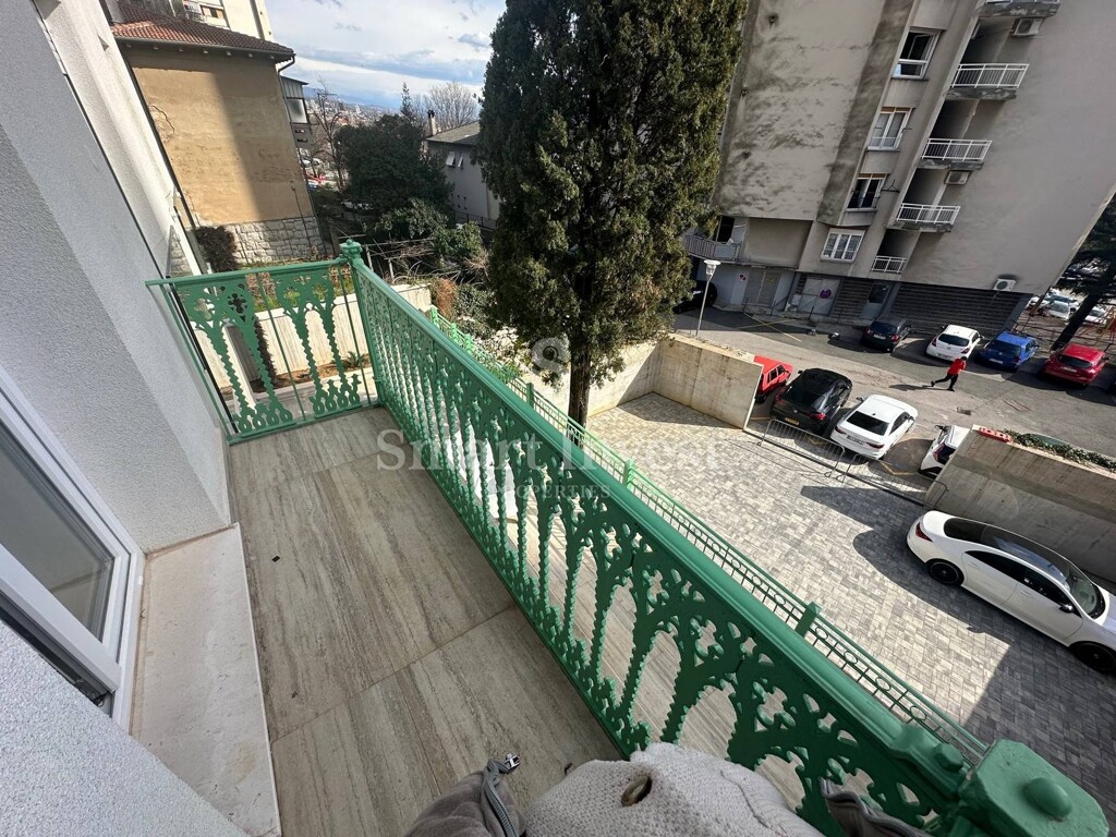Image 6330070 - 9