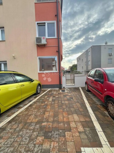 Thumbnail 6330215 - 20