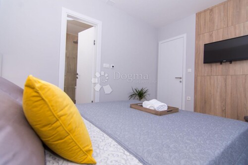 Thumbnail 6330226 - 14