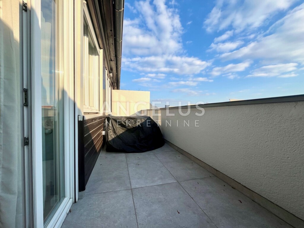 Image 6330287 - 14