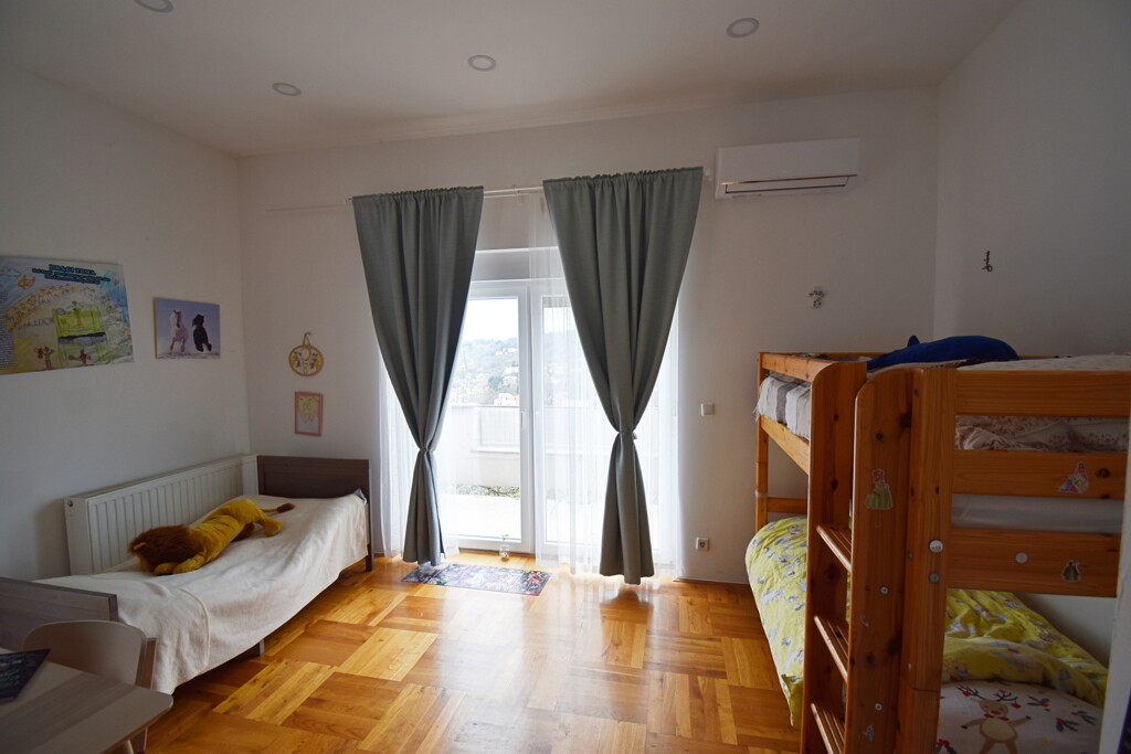 Image 6330319 - 17
