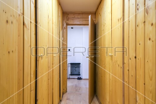 Thumbnail 6330579 - 16