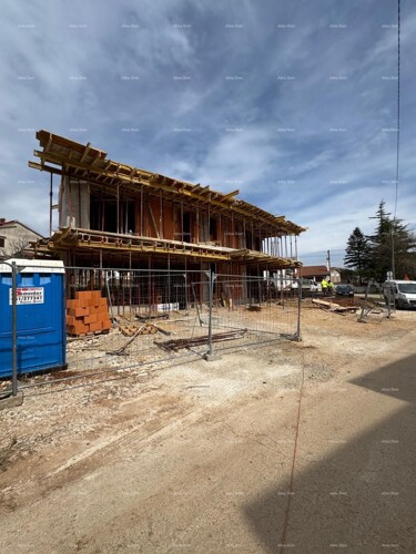 Thumbnail 6330603 - 7