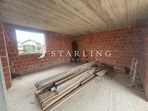 Thumbnail 6330701 - 6