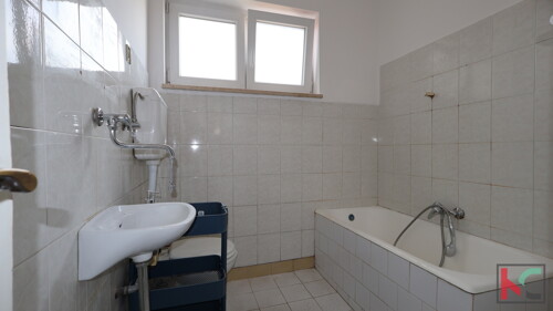 Thumbnail 6330705 - 7