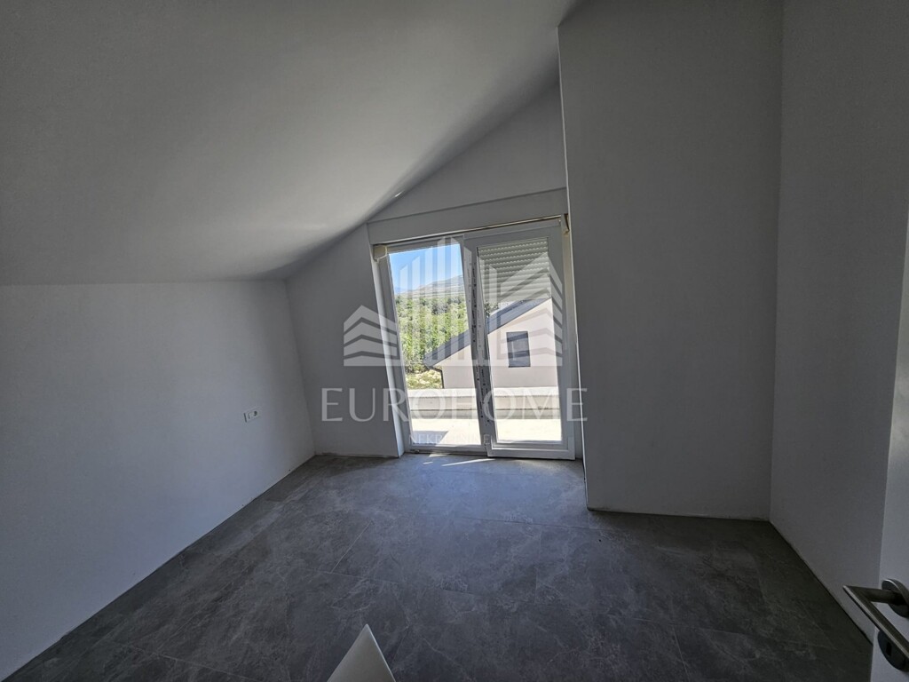 Image 6330710 - 6