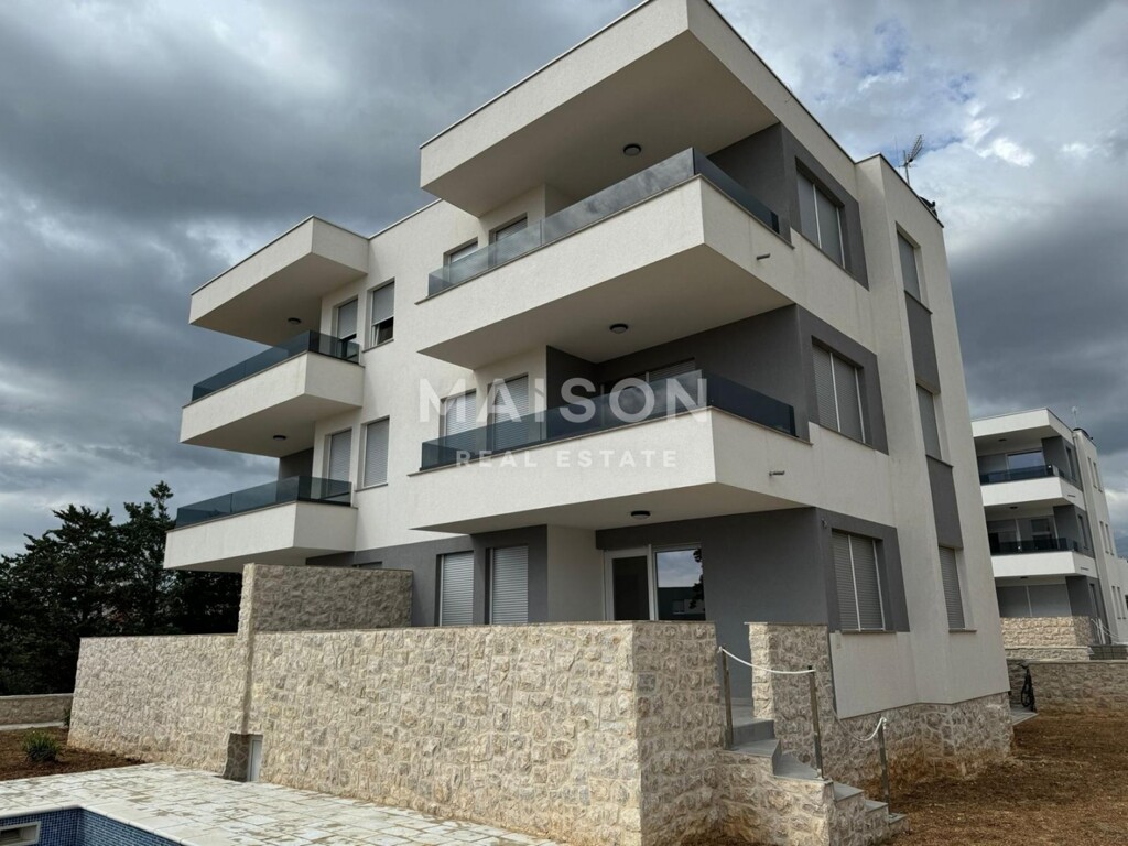 Image 6330773 - 4