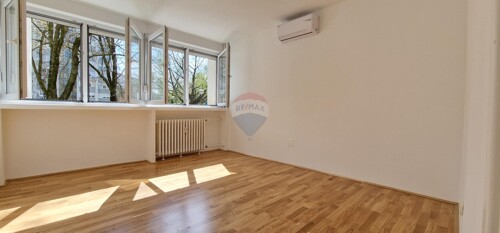 Zagreb, Zapruđe-dvosoban stan uz park Bundek 61m2 + garaža