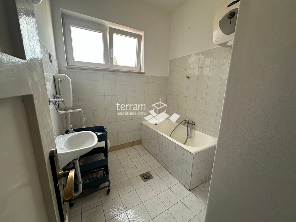 Image 6330869 - 7