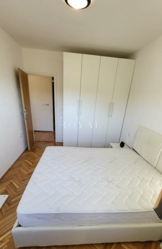 Thumbnail 6331112 - 7