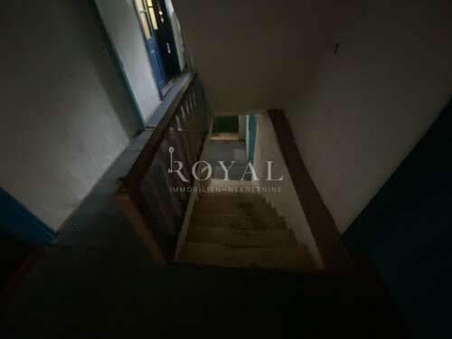 Thumbnail 6331114 - 12