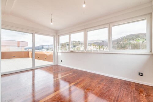 Zagreb, Gračani, četverosoban Penthouse NKP 101 m2