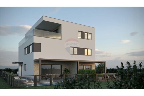 Thumbnail 6331389 - 2