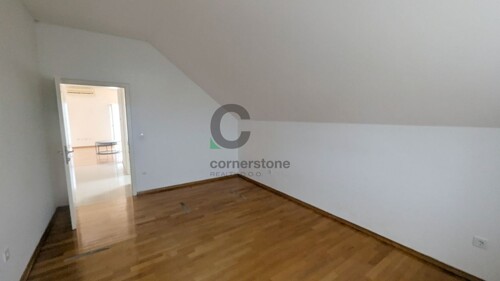 Thumbnail 6331420 - 7