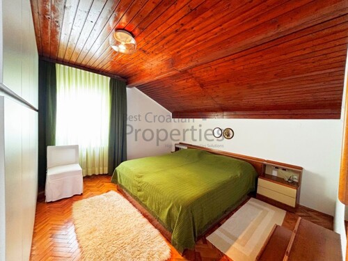 Thumbnail 6331442 - 6