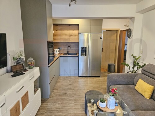 Thumbnail 6331466 - 5