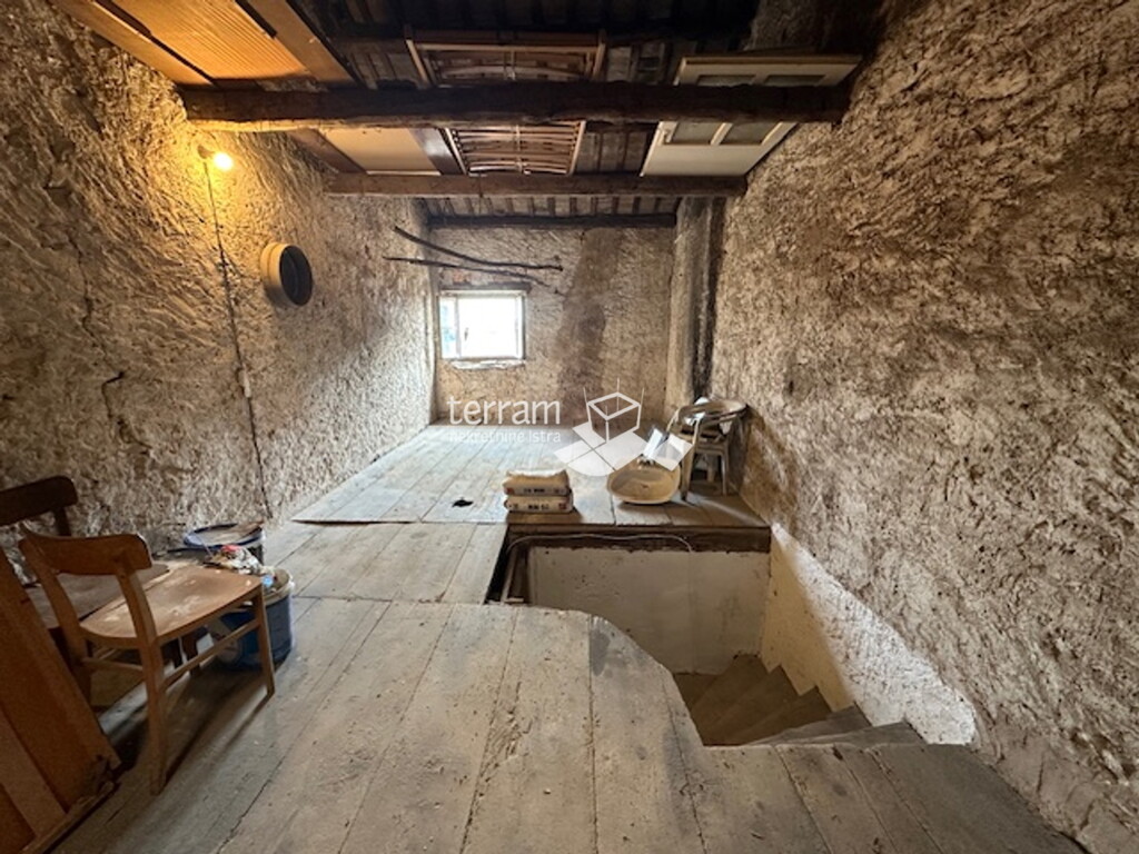 Image 6331478 - 9