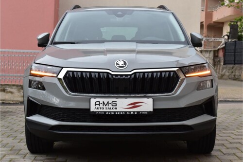 Škoda Karoq 2.0 TDI Automatik ACC, DAB, LaneAssist, Android&AppleCar-Style