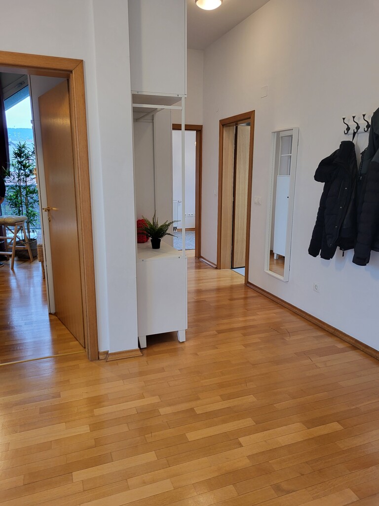 Image 6331690 - 9