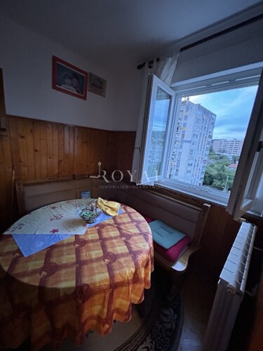 Thumbnail 6331745 - 4