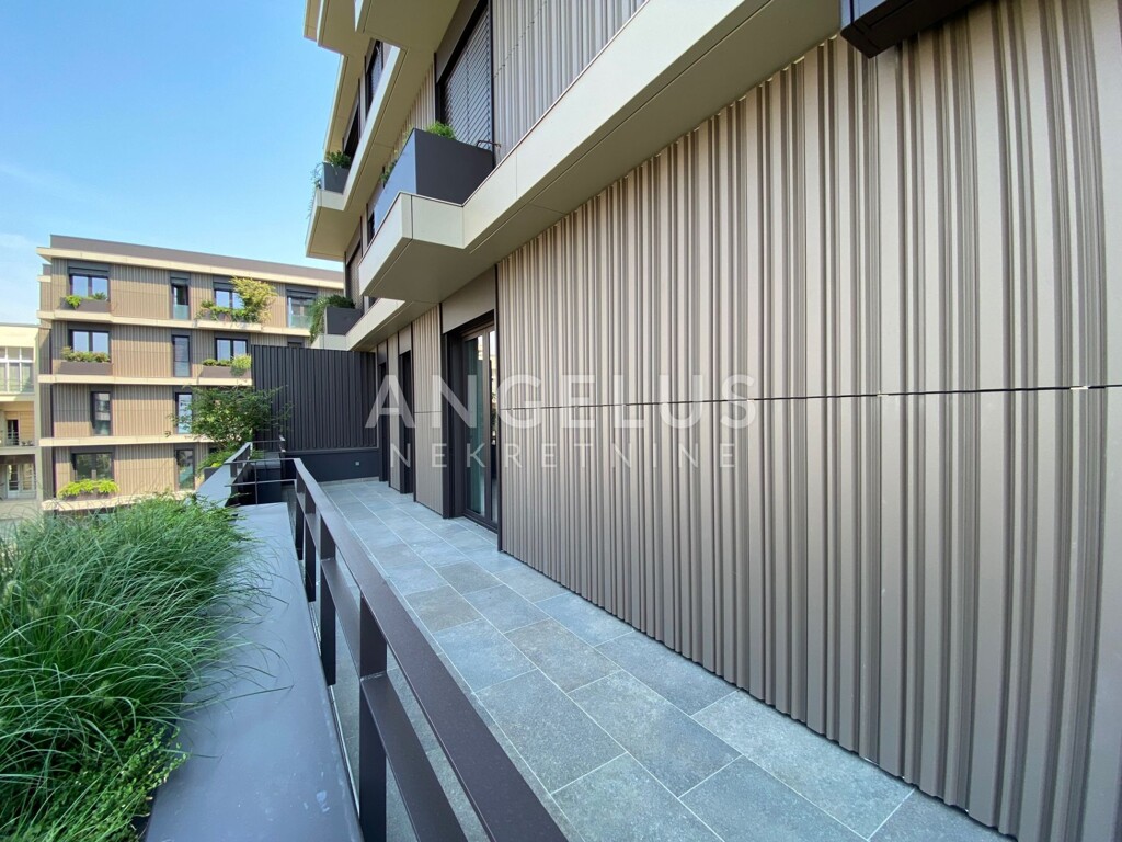 Image 6331786 - 13