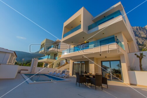 Thumbnail 6331793 - 2