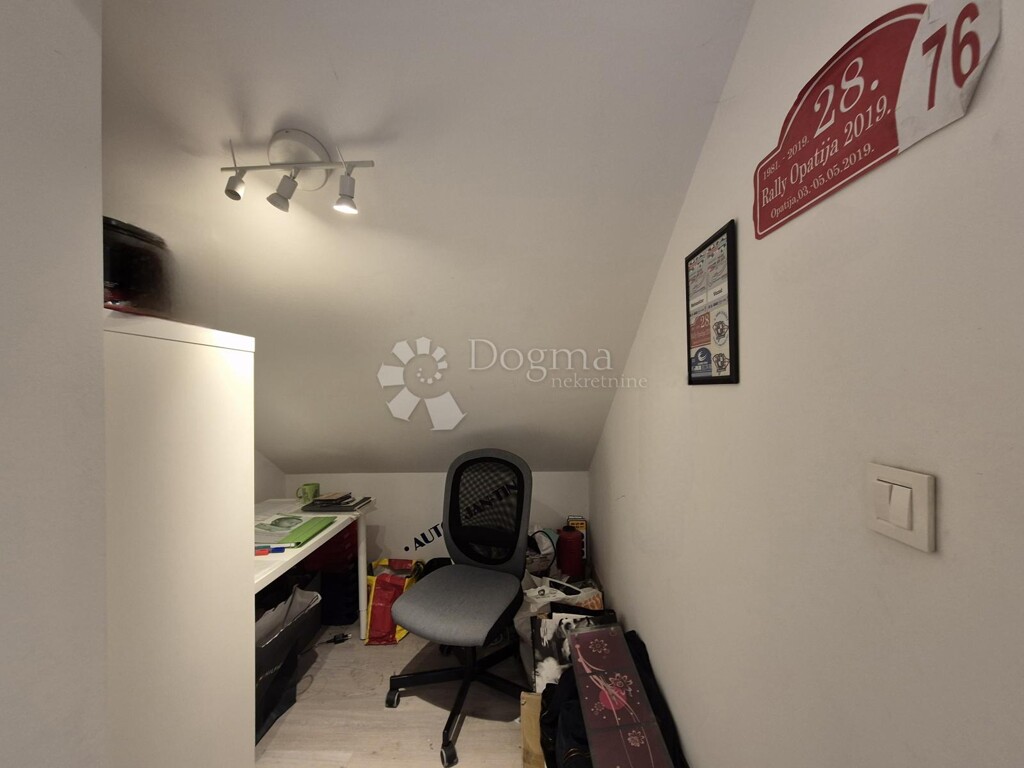 Image 6331900 - 14