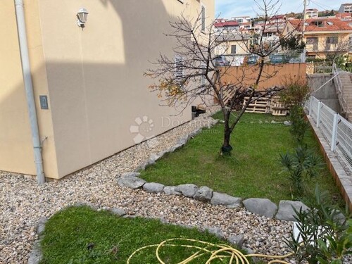 Thumbnail 6331906 - 15