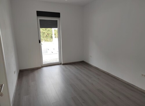 Thumbnail 6332062 - 13