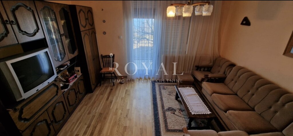 Image 6332300 - 9