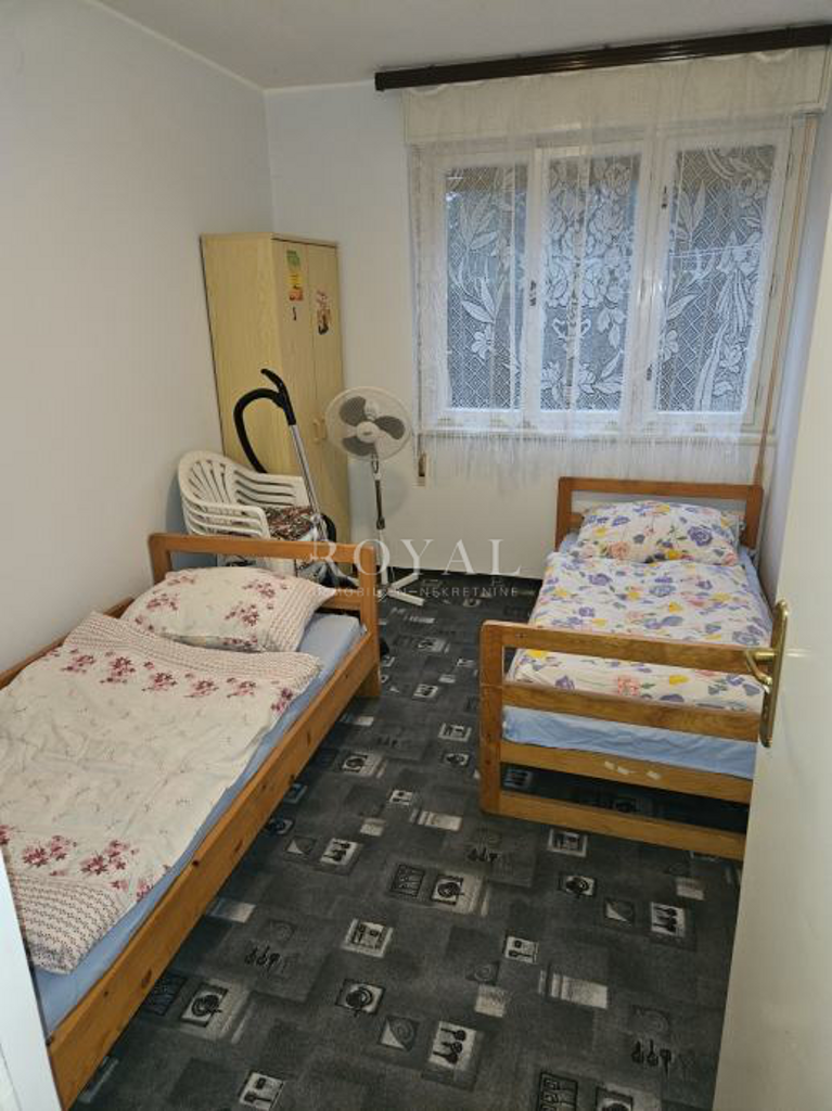 Image 6332302 - 8