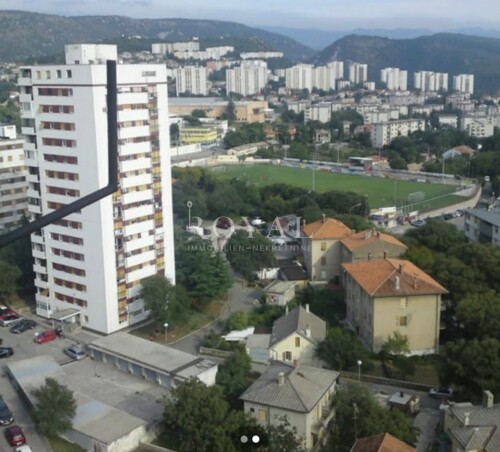 RIJEKA, TRSAT – VOJAK – Stan 60 m² s pogledom na Kvarner, za