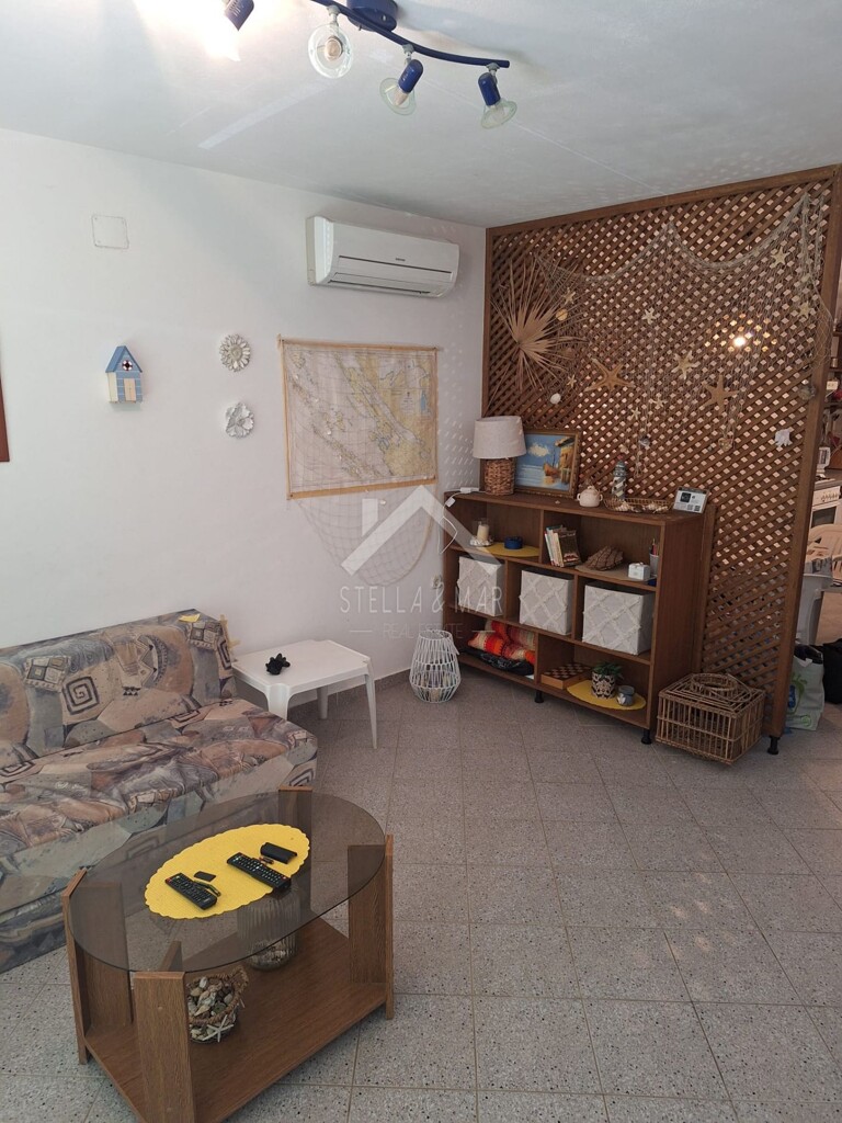 Image 6332631 - 5