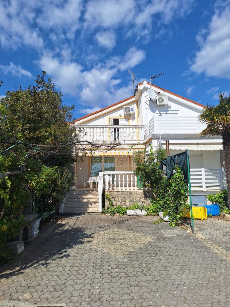Image 6332631 - 1