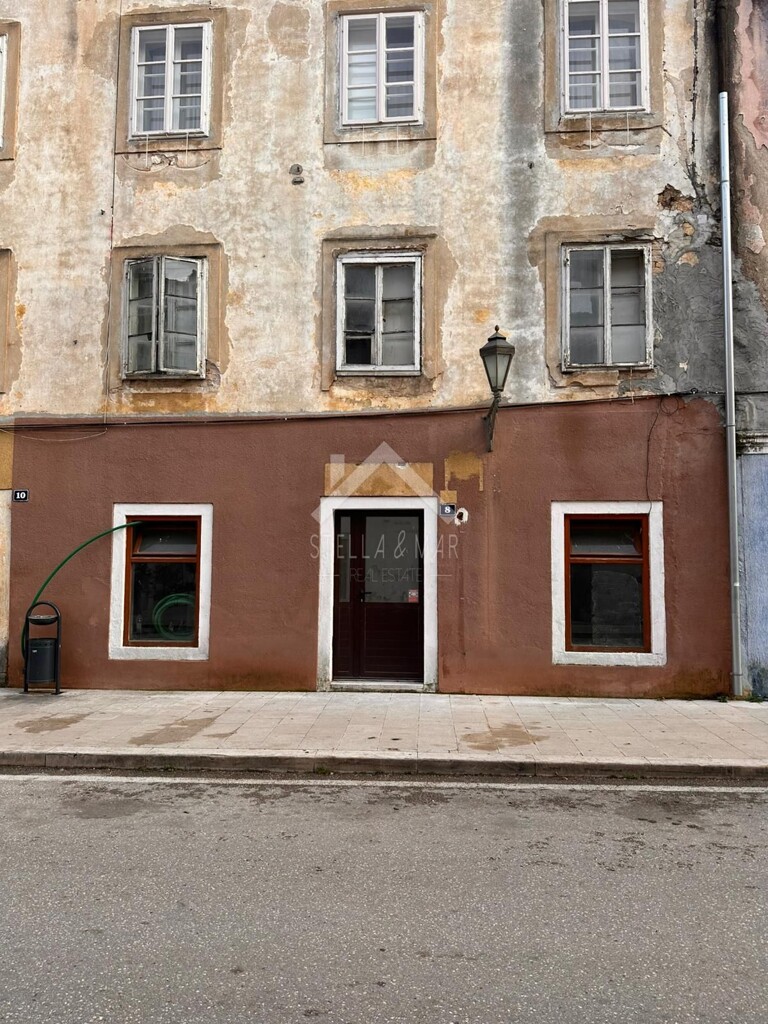 Image 6332633 - 6