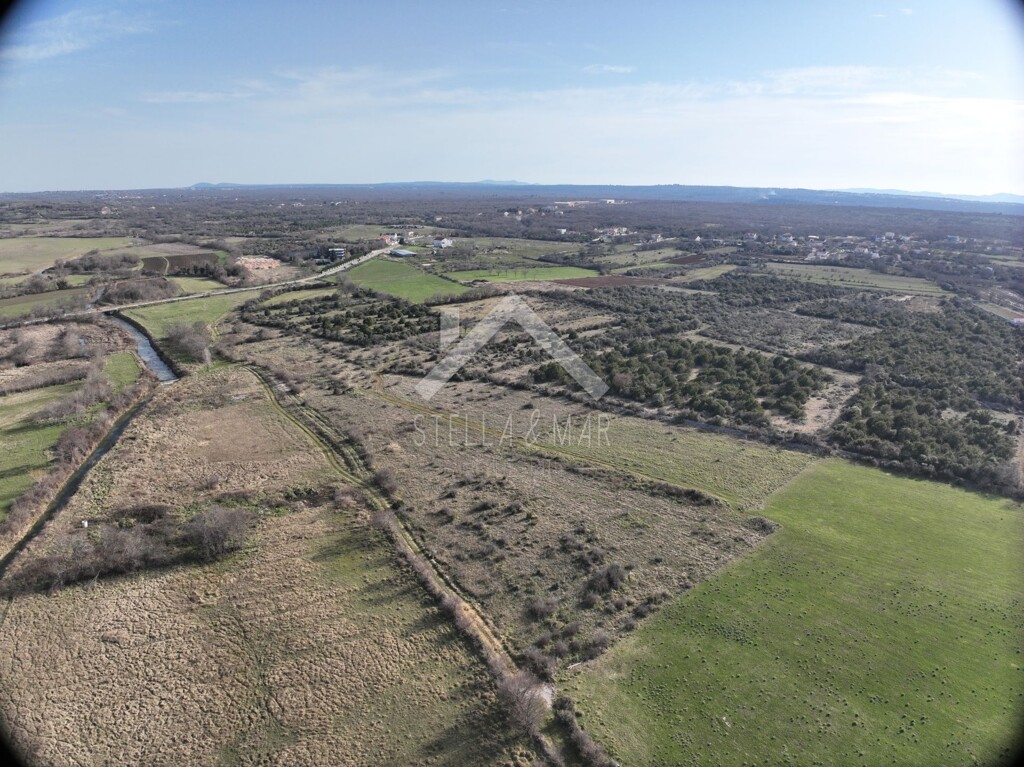 Image 6332636 - 1