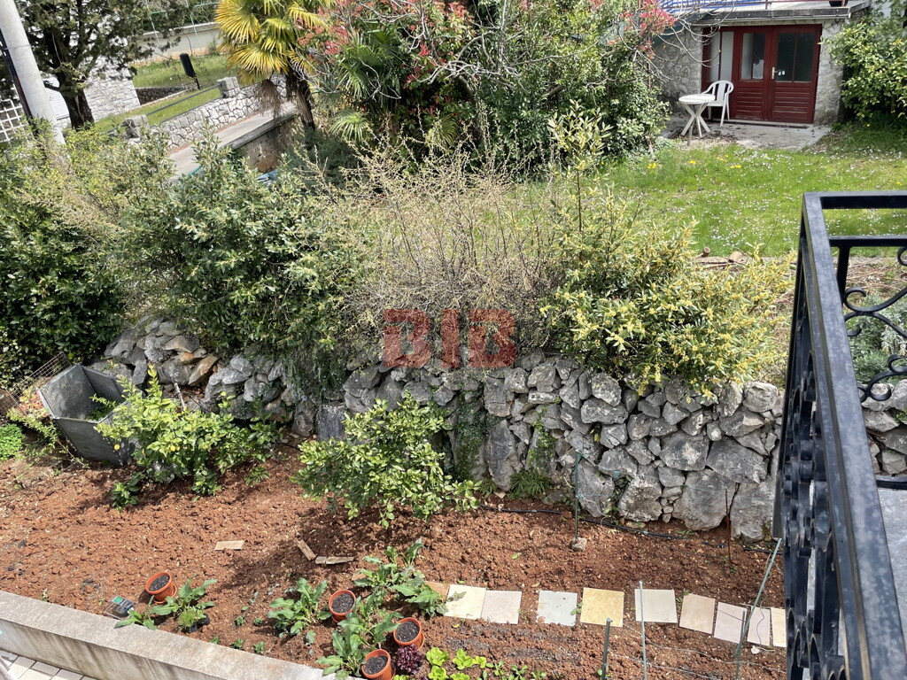 Image 6332640 - 4