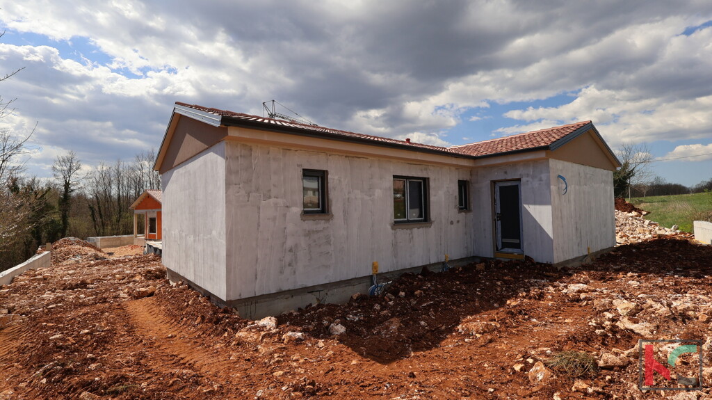 Image 6332651 - 4