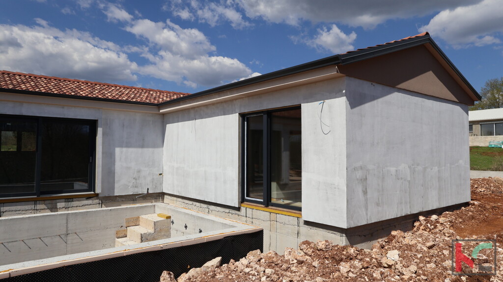 Image 6332651 - 3
