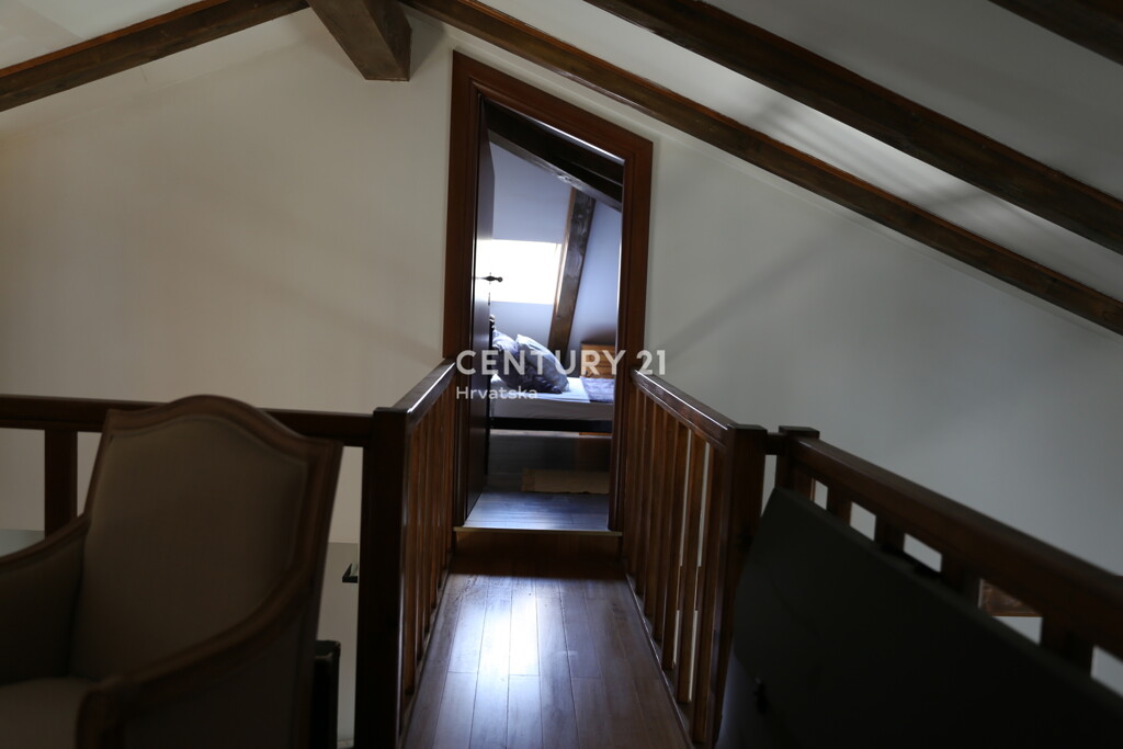 Image 6332699 - 8