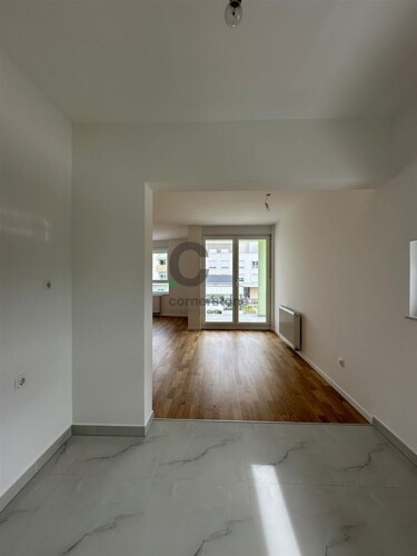 Thumbnail 6332706 - 6