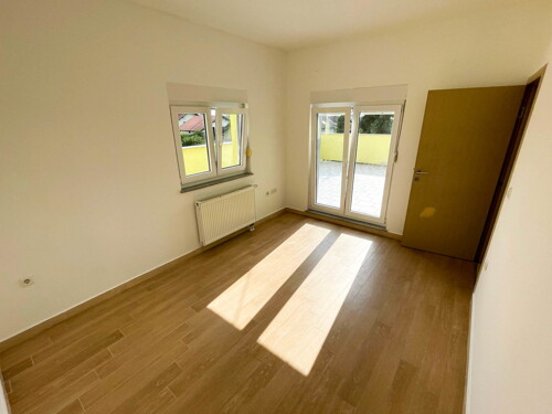 Thumbnail 6332768 - 5